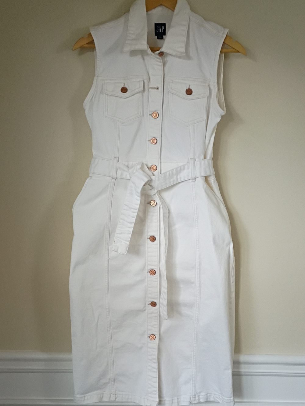 GAP Sleeveless White Button-Front Denim Dress with Tie Belt Size 10P